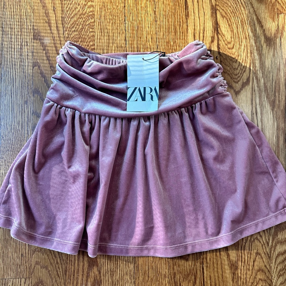Velvet skirt